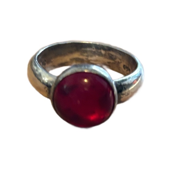 Vintage 925 Silver and Red Gemstone Ring Size 7 - Picture 3 of 14